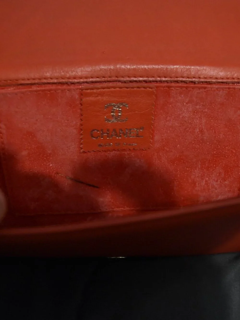 Red Quilted Leather Chanel Crossbody Shoulder Bag - Picture 5 of 5